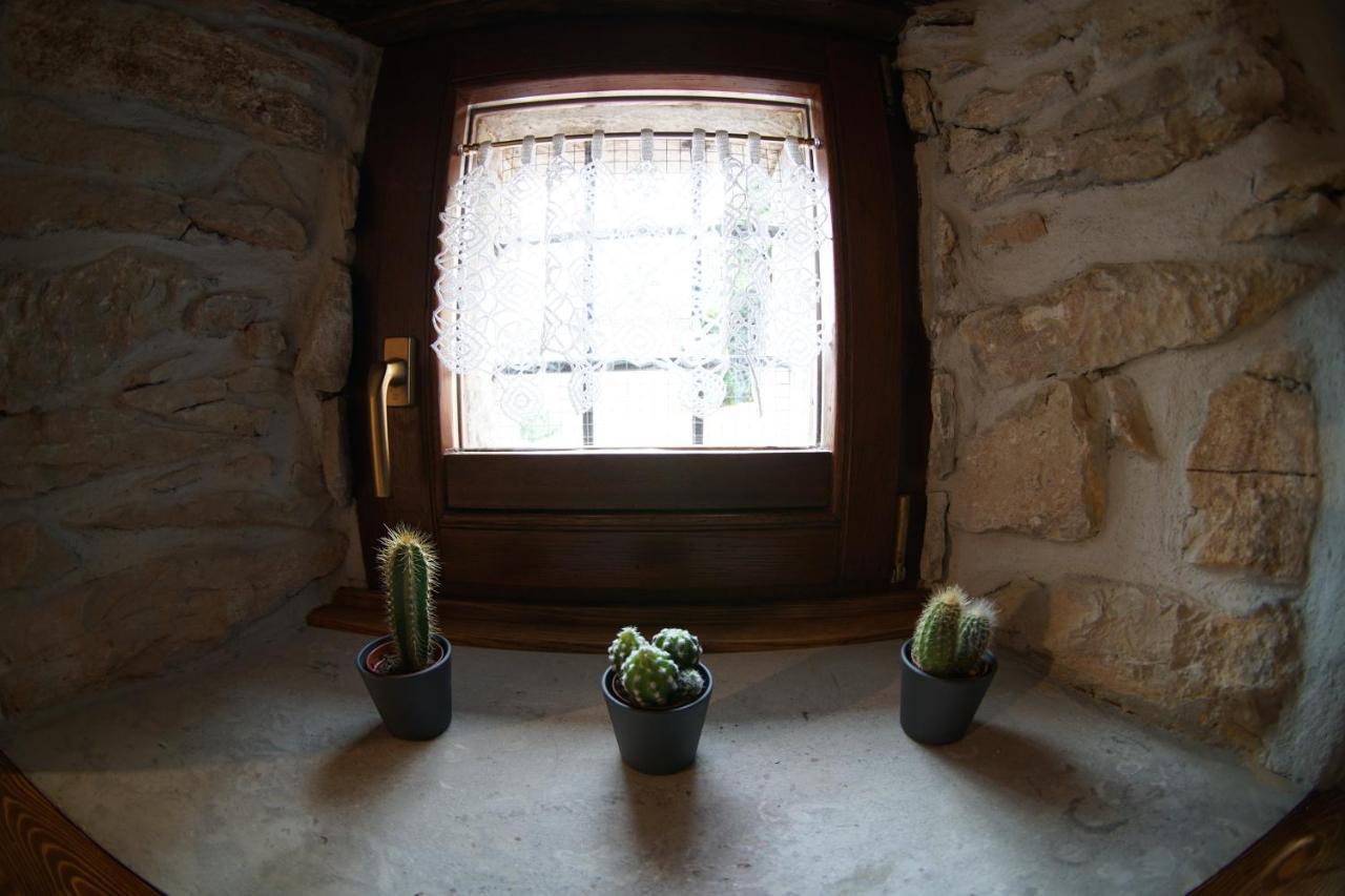 Casa Vacanze Alenka Borgo Grotta Gigante Exteriör bild